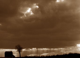 Soleil et orage, Languedoc-Roussillon, France - 2003